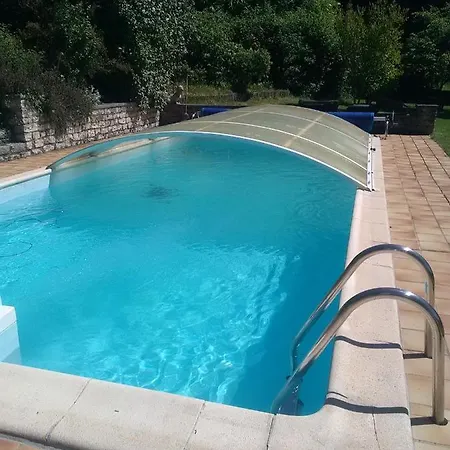 Quarto em Acomodações Particulares La Maison Bleue