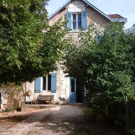 La Maison Bleue Homestay Brantome